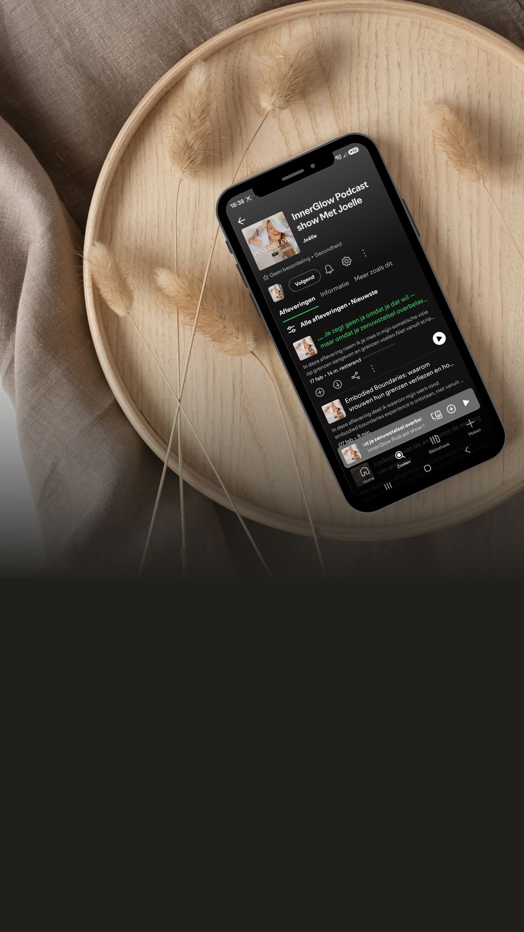 Beeld van telefoon met InnerGlow podcast